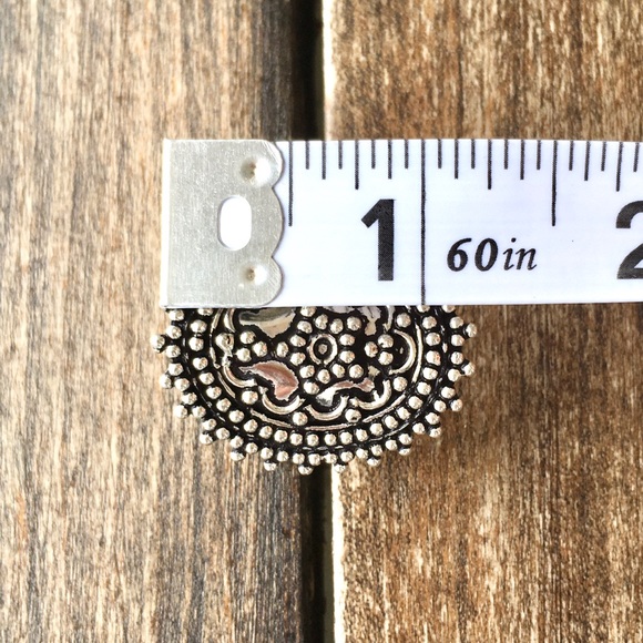 Anthropologie Large Tibetan Silver Statement Ring - Picture 13 of 15
